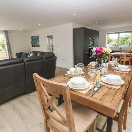 3 Praa Cove Penzance