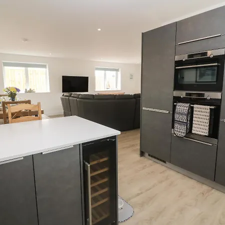 3 Praa Cove Holiday home