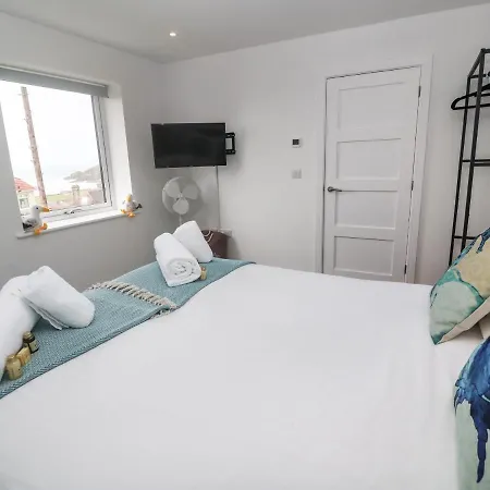 3 Praa Cove Penzance