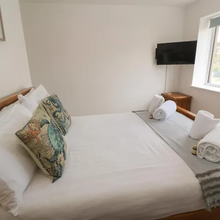 3 Praa Cove Penzance
